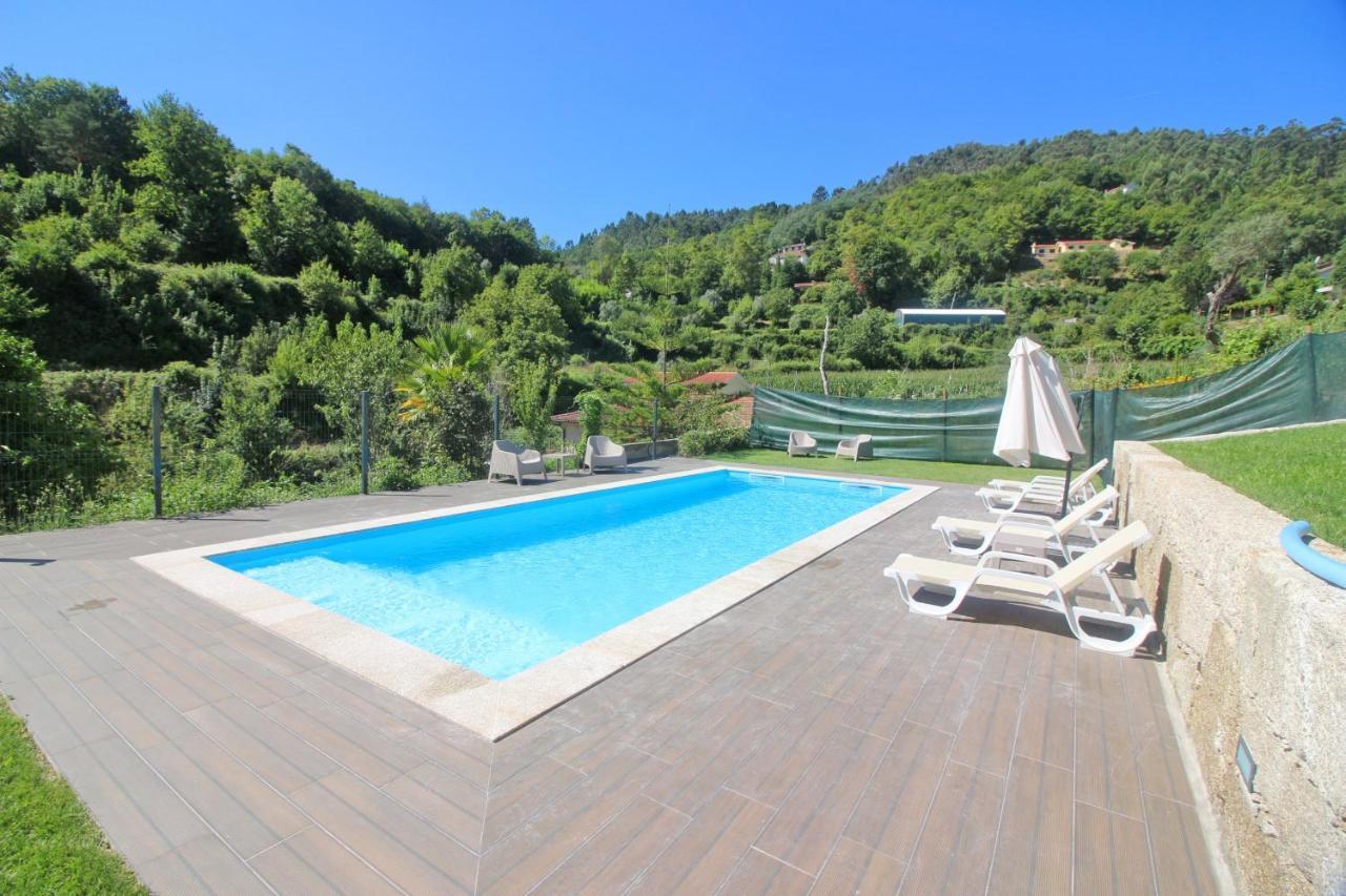 Vila Casa Dos Henriques Geres By Geres Casas Exteriér fotografie