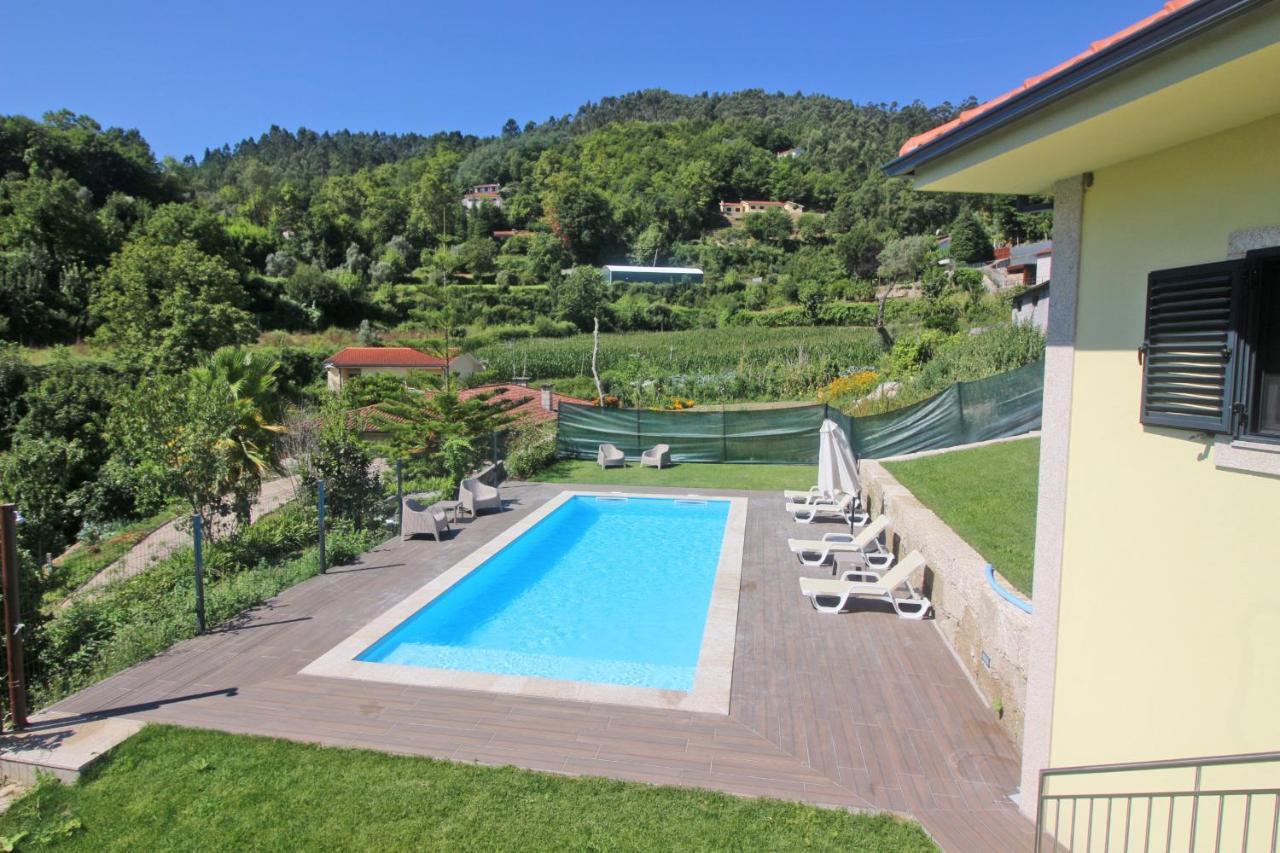 Vila Casa Dos Henriques Geres By Geres Casas Exteriér fotografie